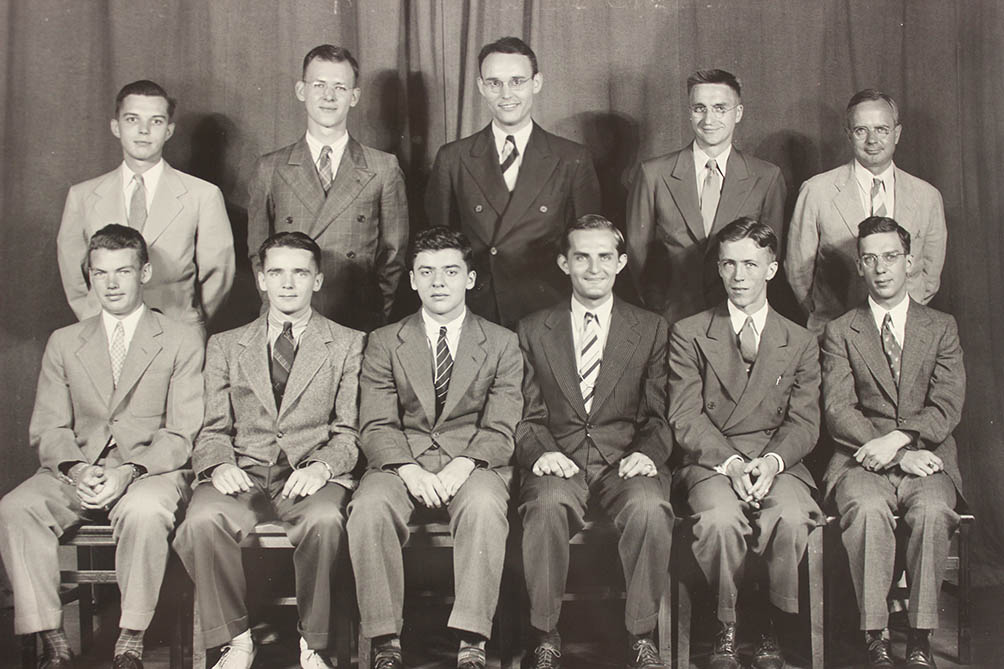 A group of students taking a summer course at the Bell Telephone Laboratories